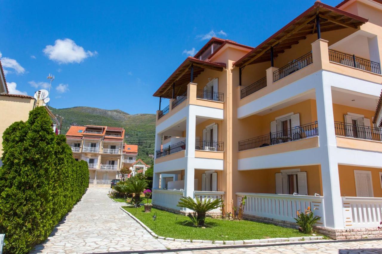 Tropical Apartments Parga Exterior photo