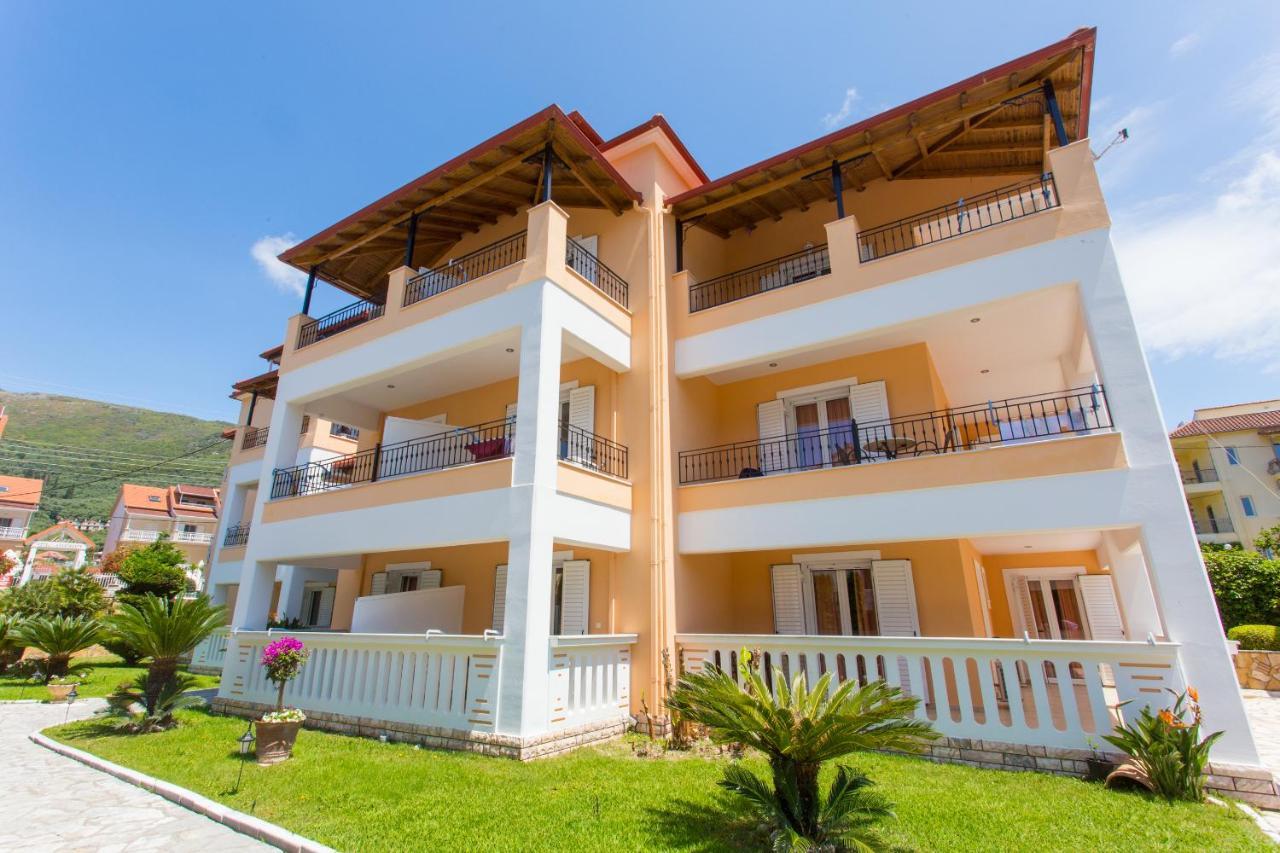 Tropical Apartments Parga Exterior photo