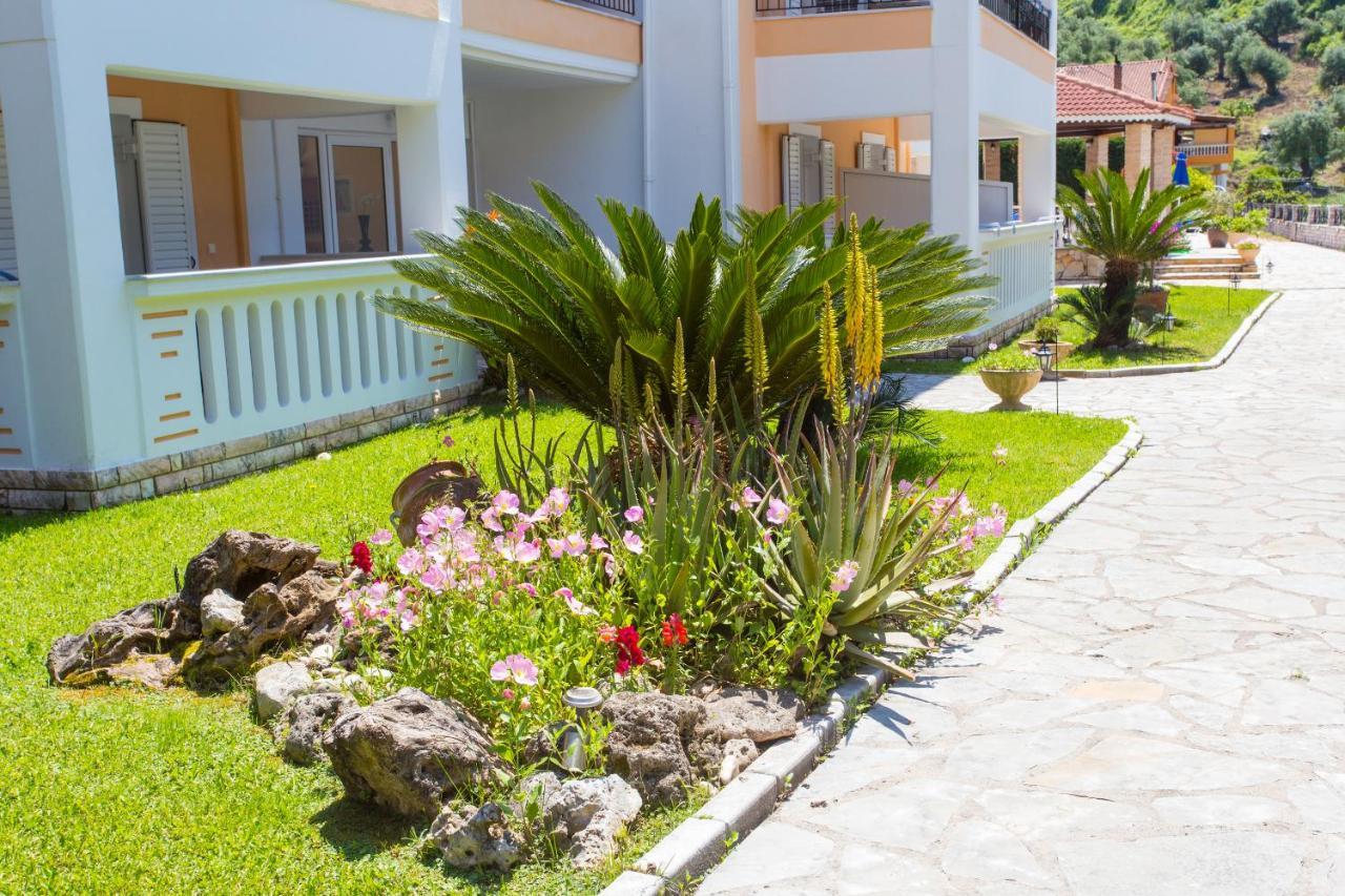 Tropical Apartments Parga Exterior photo