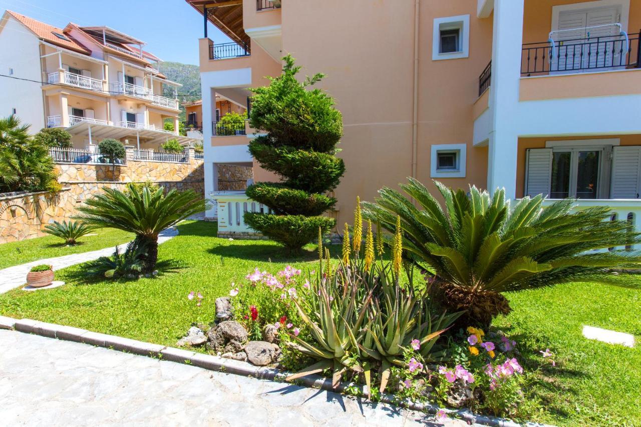 Tropical Apartments Parga Exterior photo